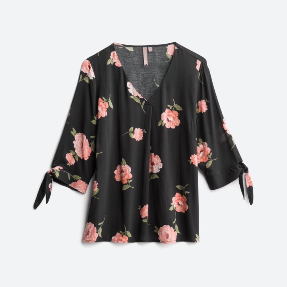 Brina and Em 🌹 Liari Tie Sleeve Top